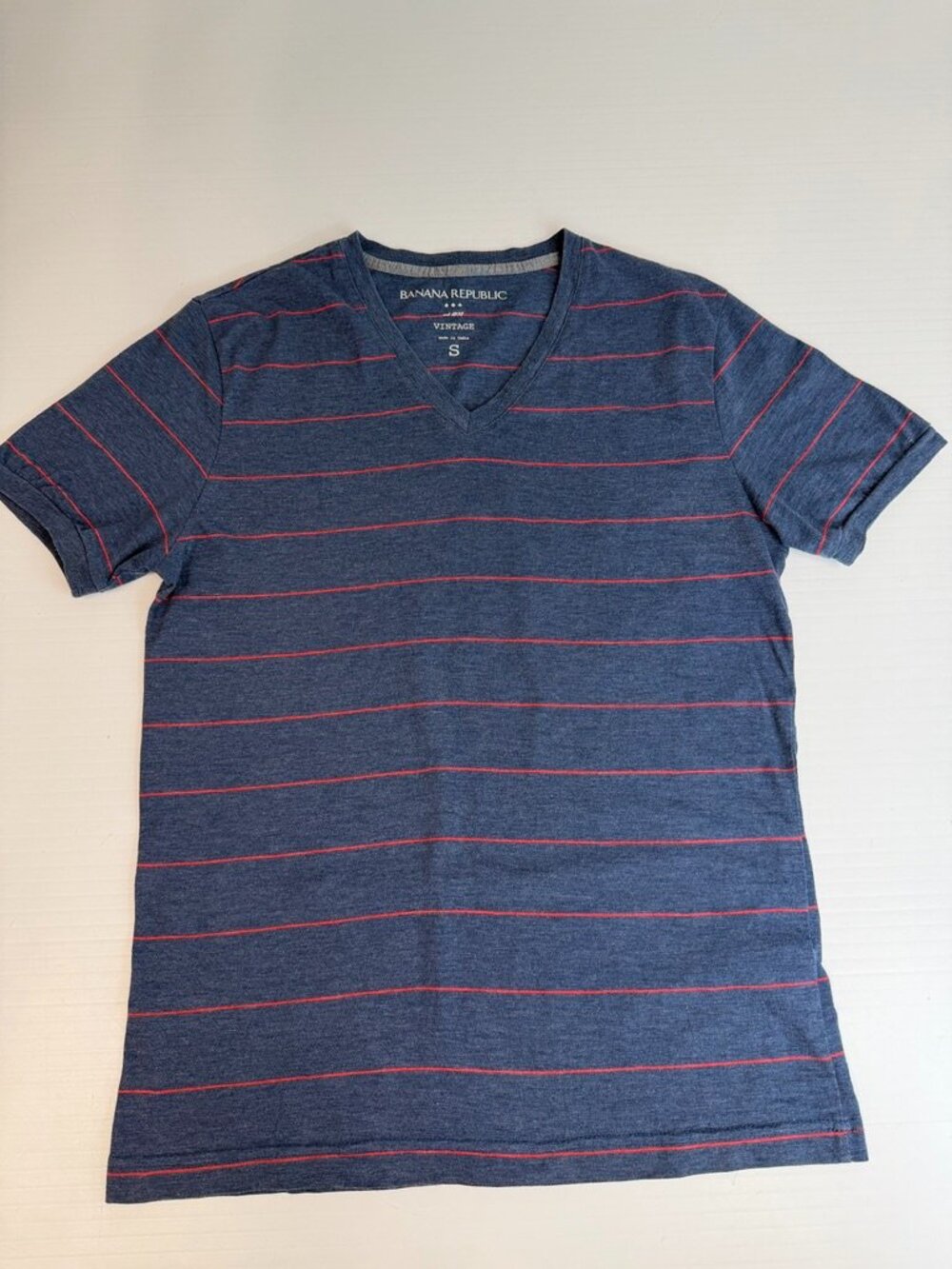 Banana Republic Shirt Men Small Thin Stripe Vintage V Neck Casual Work Party Ex